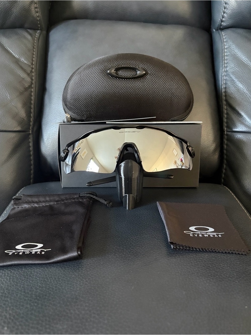 Oakley Radar EV Path Silver Mirror Sunglasses O09208